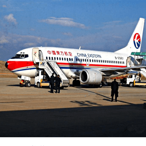 龙嘉机场快运航空快运业稳步发展的原因是什么？